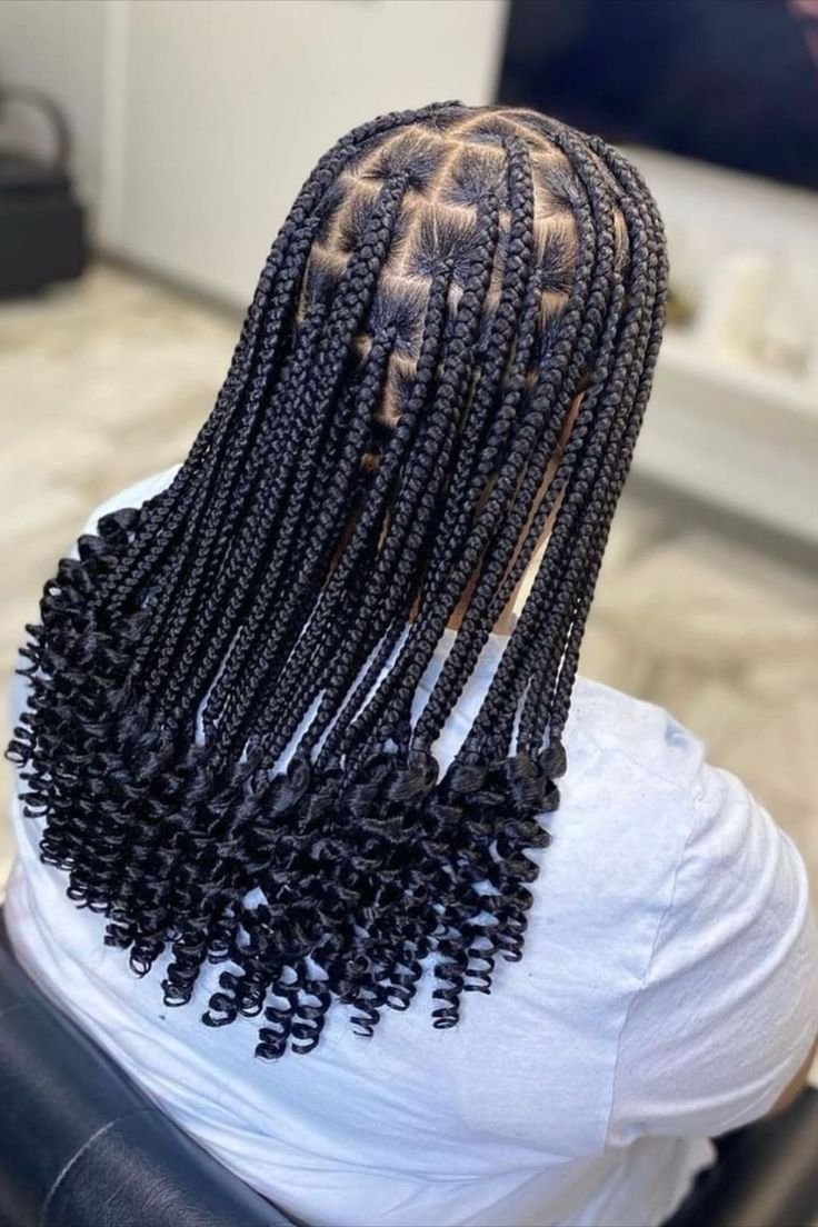 Knotless Braids hairstyle