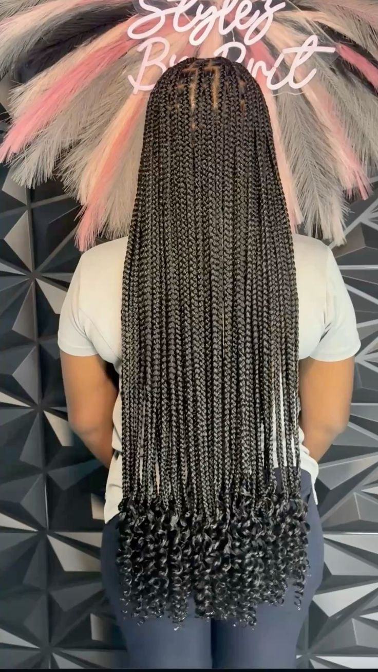 Knotless Braids style detail