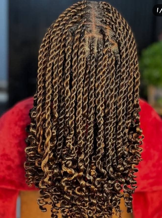 Senegalese Twists hairstyle